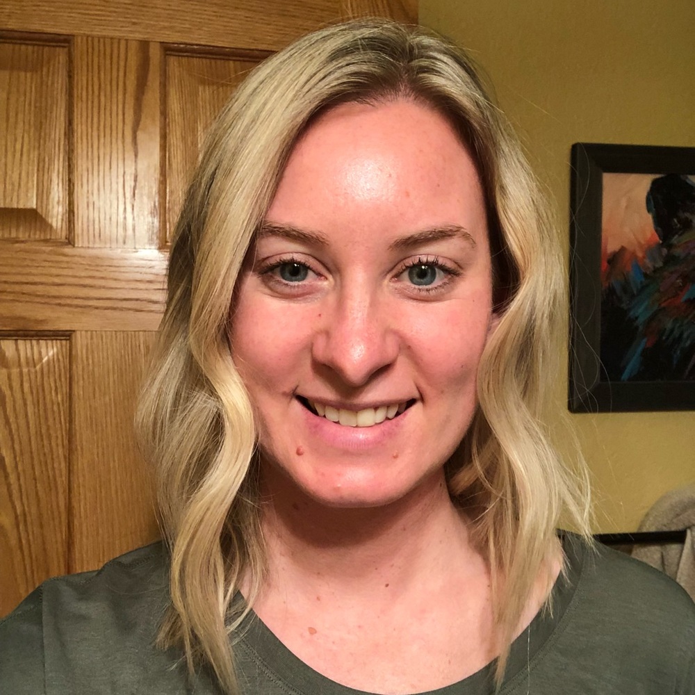 Meet your Posher, Kelly